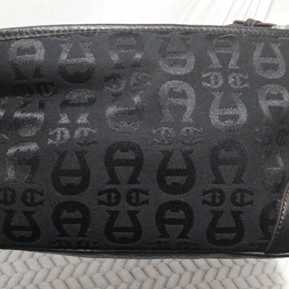 Purse - Picture 5 of 5